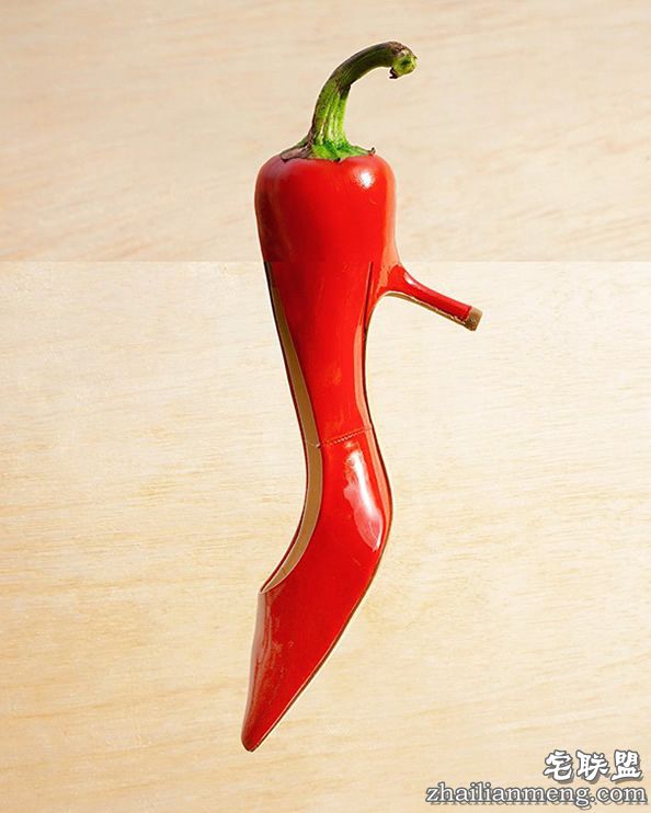 这是两张图片！无缝拼接的创意合成图 超神奇