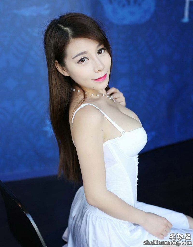 嘉宝贝儿Vetiver私房巨乳浓艳诱惑6