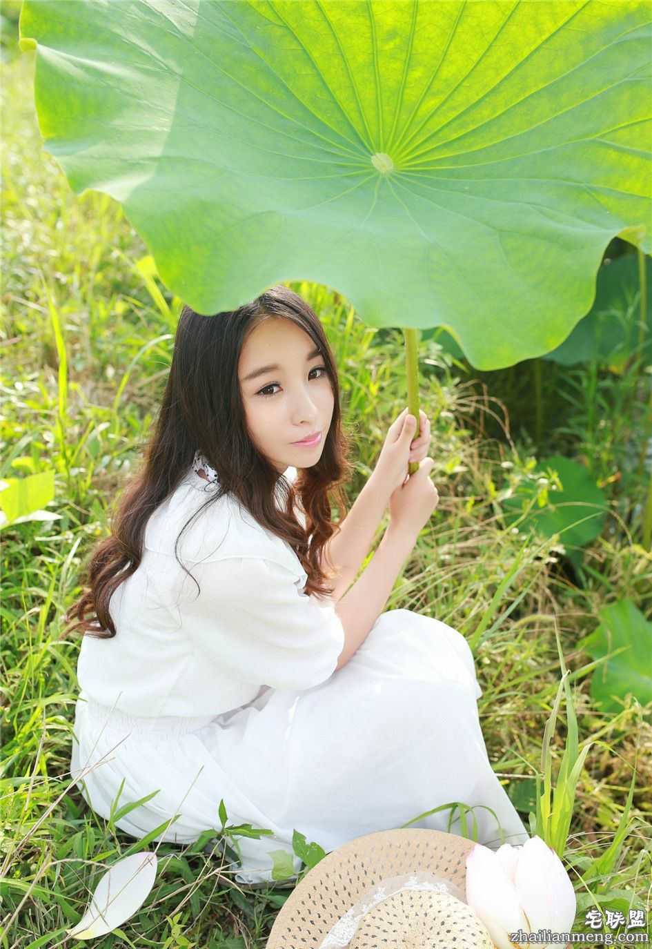 美女模特梓萱Crystal户外高清性感写真7