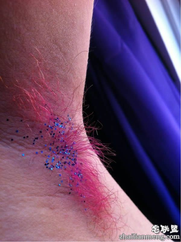 彩色腋毛好任性，这简直是逆天了！