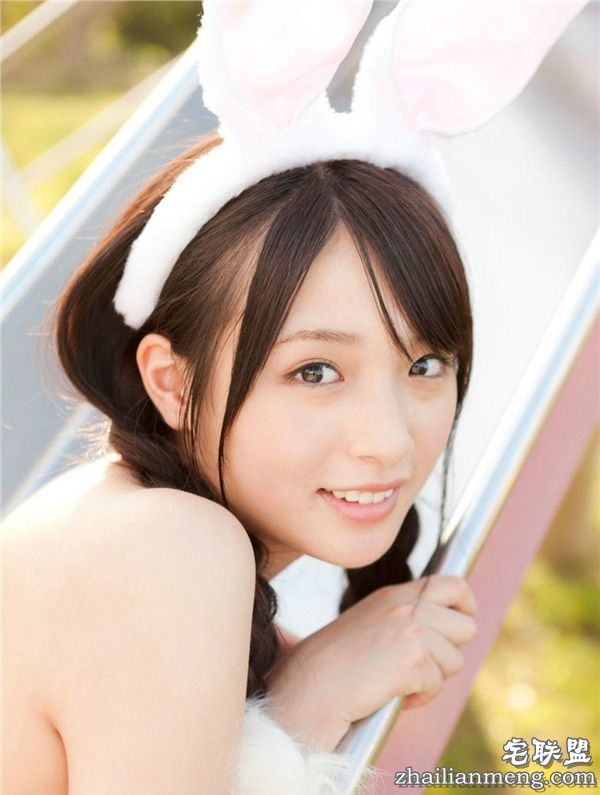 妙龄美女性感可爱兔耳朵美女户外阳光娇颜萌化宅男心5