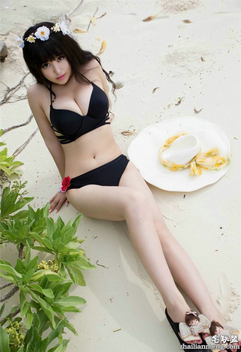 <a href=https://www.zhailm.com/e/tags/?tagname=%E6%B8%85%E7%BA%AF target=_blank class=infotextkey>清纯</a><a href=https://www.zhailm.com/e/tags/?tagname=%E5%AB%A9%E6%A8%A1 target=_blank class=infotextkey>嫩模</a>Barbie可儿大胆海滩比基尼<a href=https://www.zhailm.com/e/tags/?tagname=%E5%86%99%E7%9C%9F target=_blank class=infotextkey>写真</a>俏皮可爱1