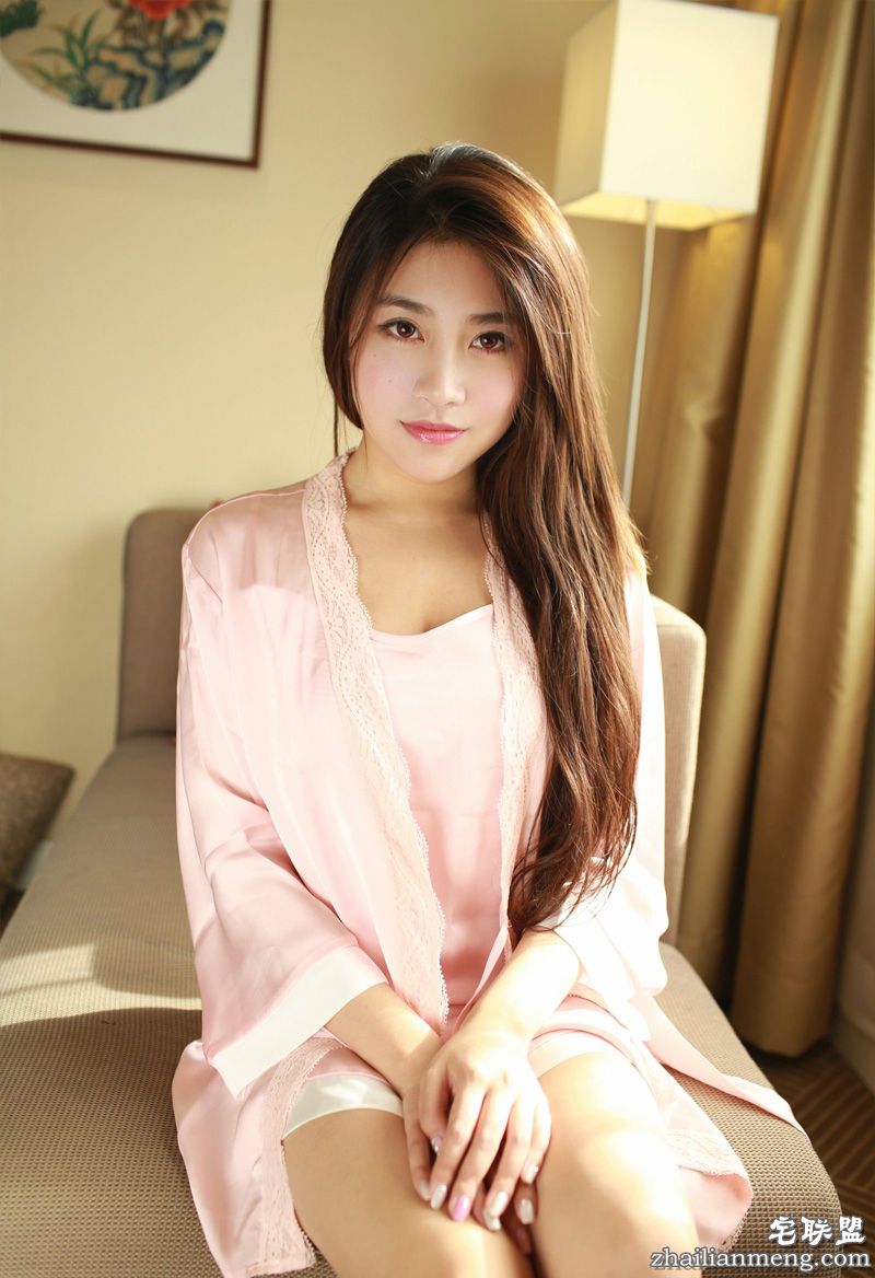 气质淑女许诺Sabrina居家性感内衣诱惑动人8