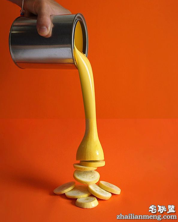 这是两张图片！无缝拼接的创意合成图 超神奇