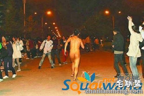 南大寂寞门现场照片曝光 南大寂寞门事件真相揭露