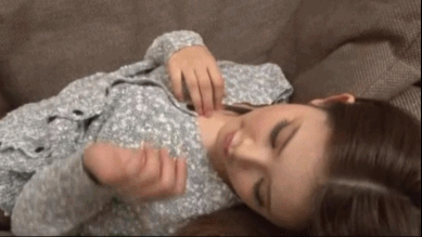 可爱学生妹被推倒的<a href=https://www.zhailm.com/e/tags/?tagname=%E9%82%AA%E6%81%B6 target=_blank class=infotextkey>邪恶</a>gif<a href=/neihan/dongtaitupian/ target=_blank class=infotextkey>动态图片</a>