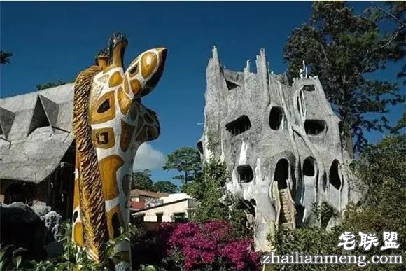 颠覆常规，那些很美的大脑洞建筑