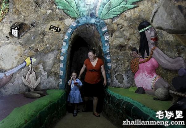 男子不停在这挖掘所有人以为他疯了，12年后被他的成品惊掉下巴