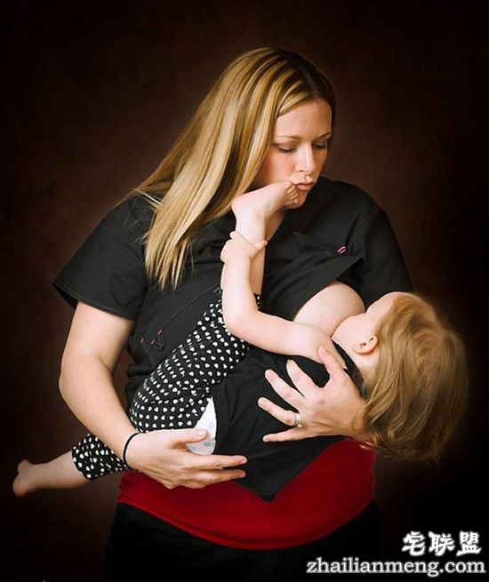 女兵,护士,教师...这8个职业的女性哺乳各是啥样