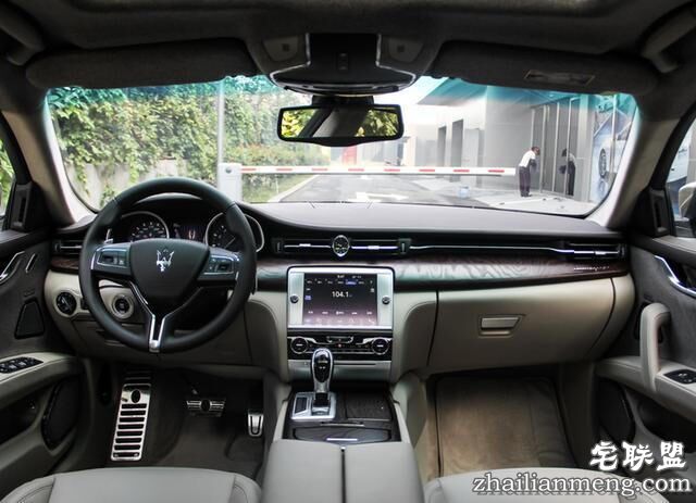 男子400万买的豪车总被朋友借 于是贴了这个膜