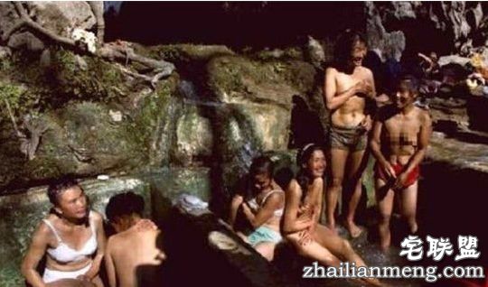 惊呆了!中国允许男女混浴的八个地方!男人好去处
