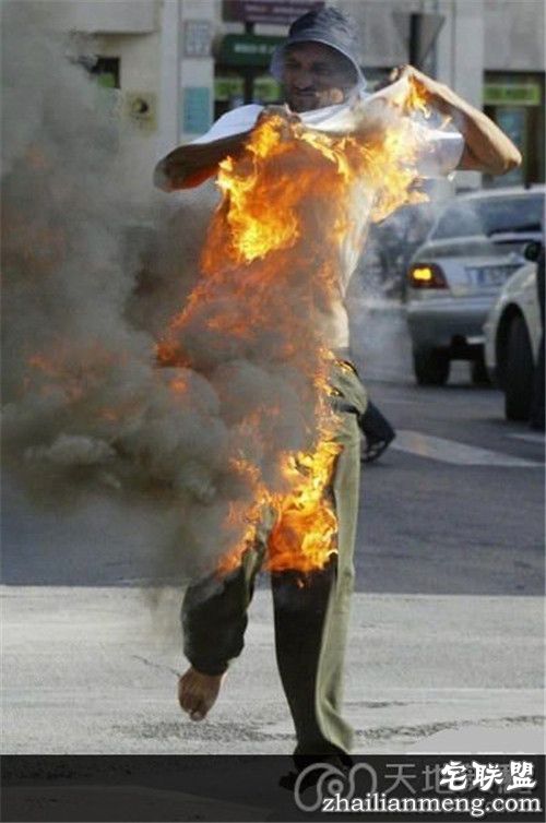 诡异！人体自燃之谜 网友：惊呆了小伙伴