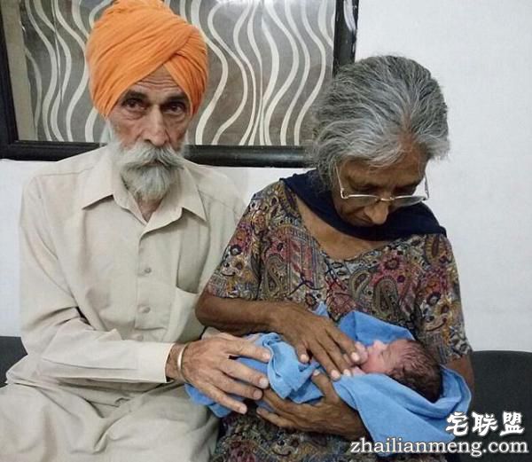 印度72岁老太生子 喜称人生完整了！