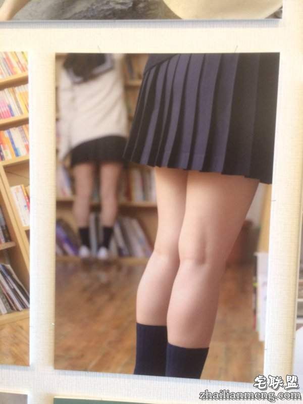 《大腿写真展》破坏力超强的大腿世界让生足控完全崩溃♥