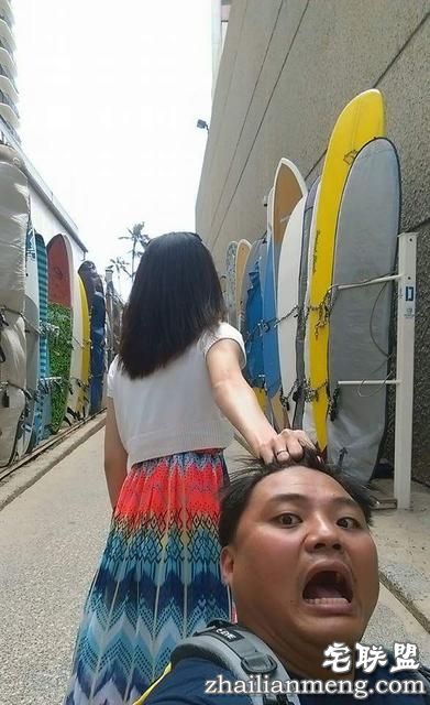 台湾网友拍搞笑版“牵手游世界”，绝对笑翻你！