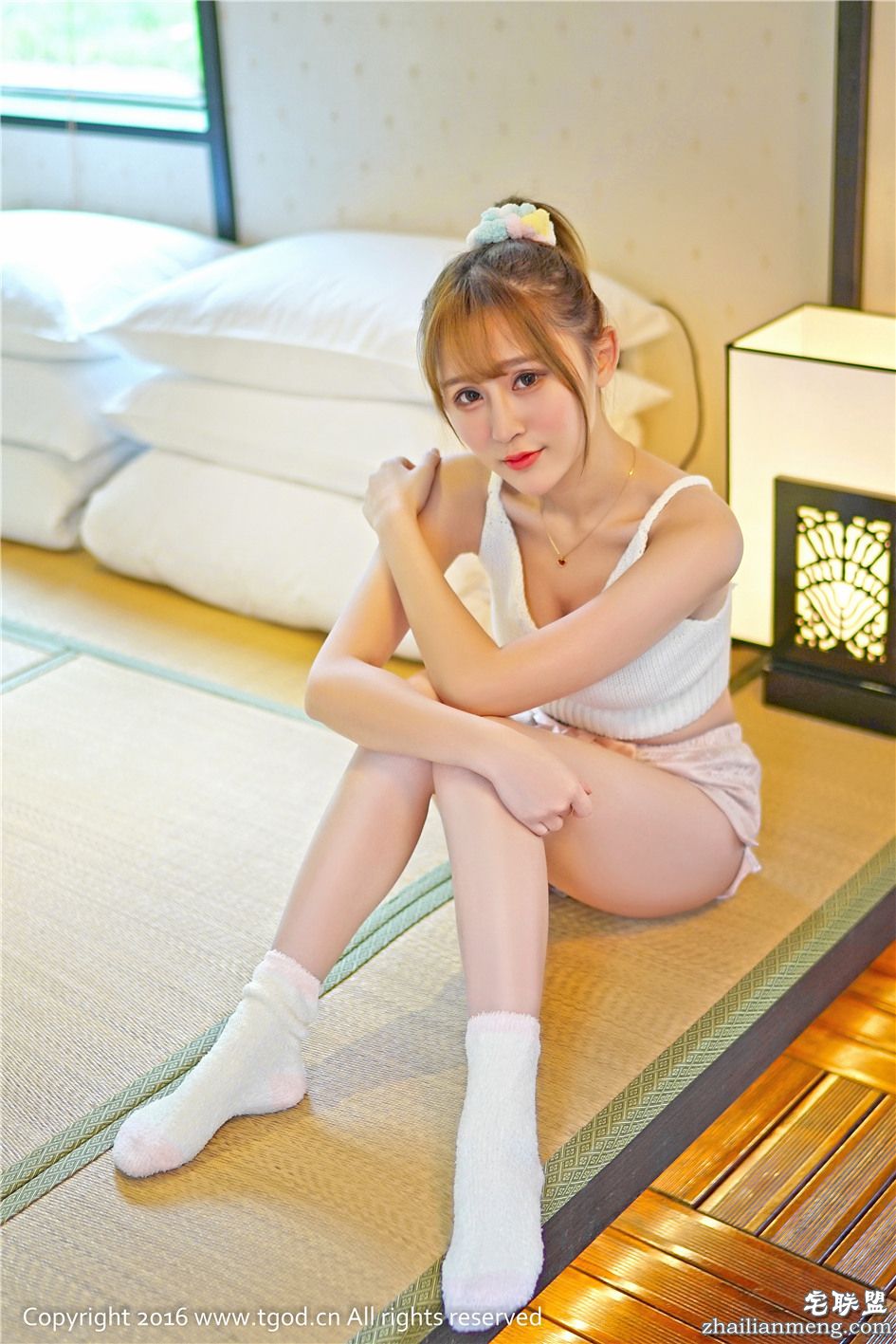 [推<a href=https://www.zhailm.com/e/tags/?tagname=%E5%A5%B3%E7%A5%9E target=_blank class=infotextkey>女神</a>] <a href=https://www.zhailm.com/e/tags/?tagname=%E8%AF%B1%E6%83%91 target=_blank class=infotextkey>诱惑</a>湿身<a href=https://www.zhailm.com/e/tags/?tagname=%E7%BE%8E%E5%A5%B3 target=_blank class=infotextkey>美女</a>陈雨涵独家旅拍套图 第283期第1张