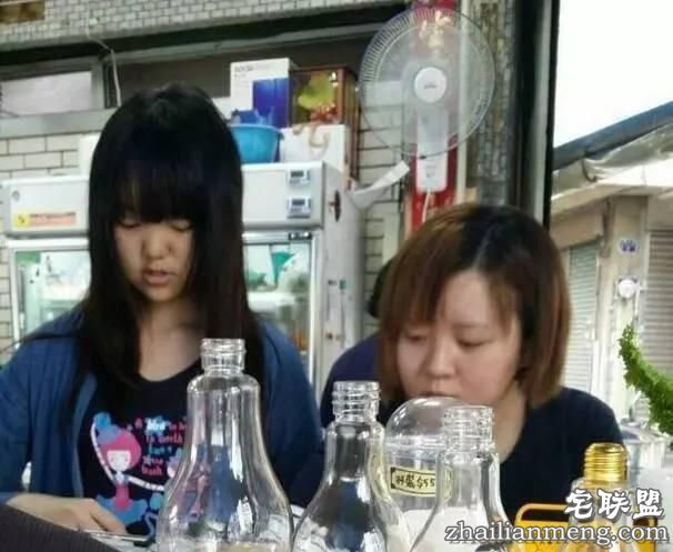 台湾爆乳珍珠奶茶的真相，看完我就跪了！