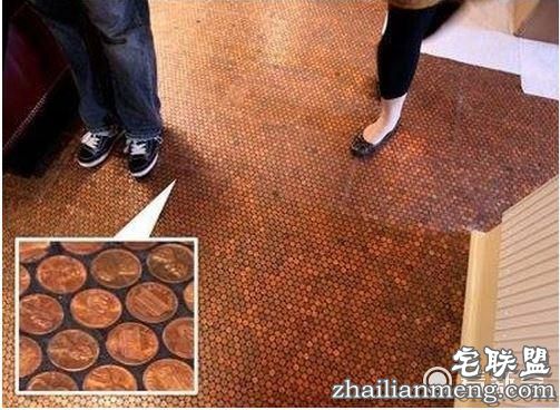 有钱任性！国外网友用硬币铺地板，一屋子美元啊