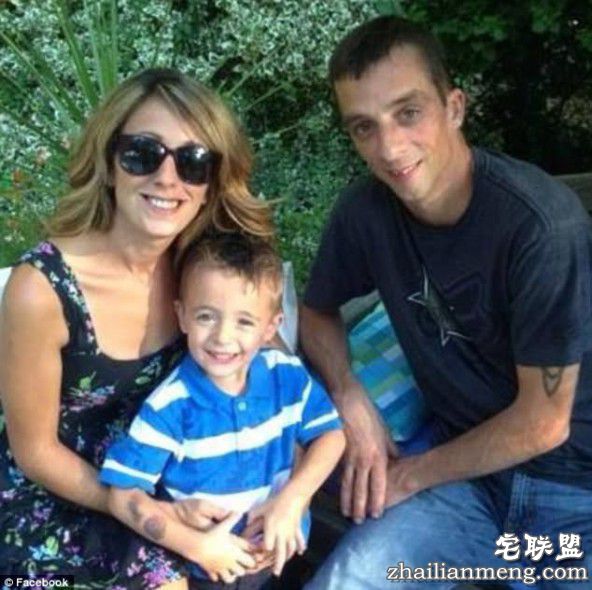 太萌了！美国6岁小男孩打911报警举报爸爸闯红灯