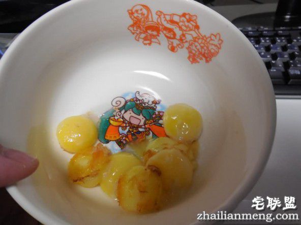 乌龟蛋好吃么？乌龟每年产十几颗蛋给主人煎了吃