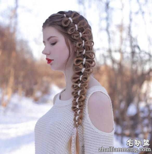 美哭！挪威姐妹靠编发走红网络 还出书创业了 