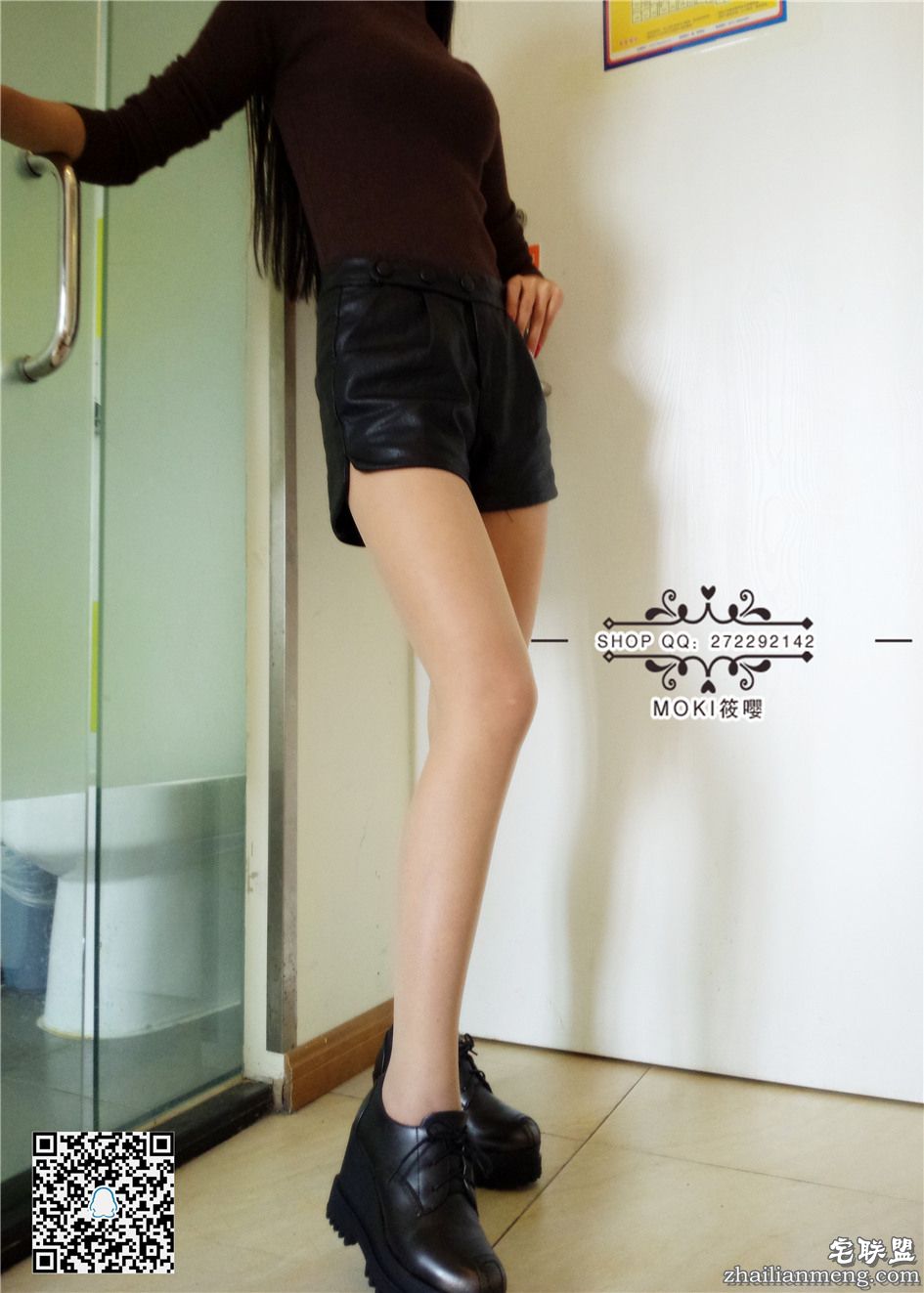 [筱嘤] 丝袜美腿模特宾馆不露脸私拍图片 No.012第4张