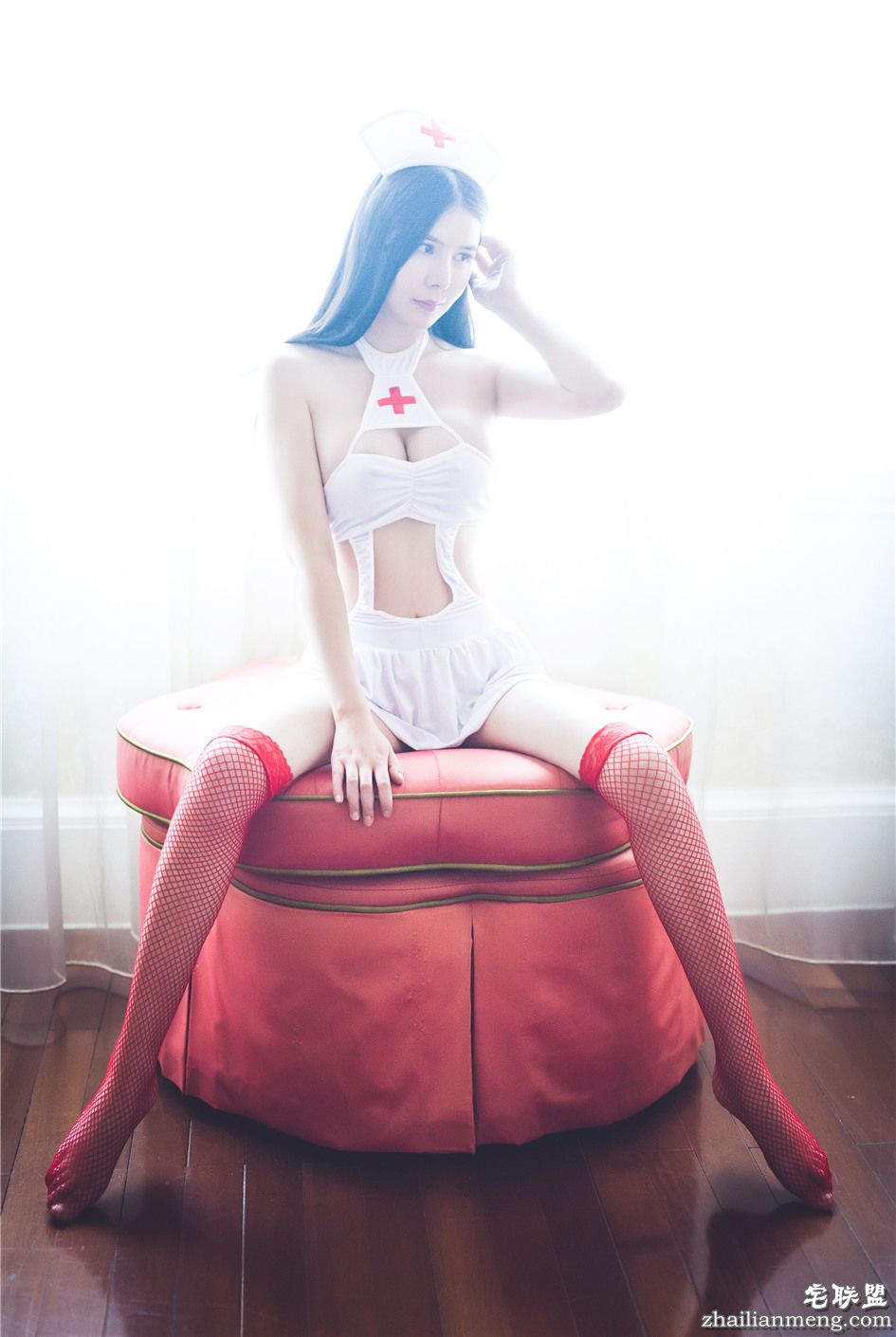 [推女郎] 护士装美女李丽莎姐妹水果系列写真第10张