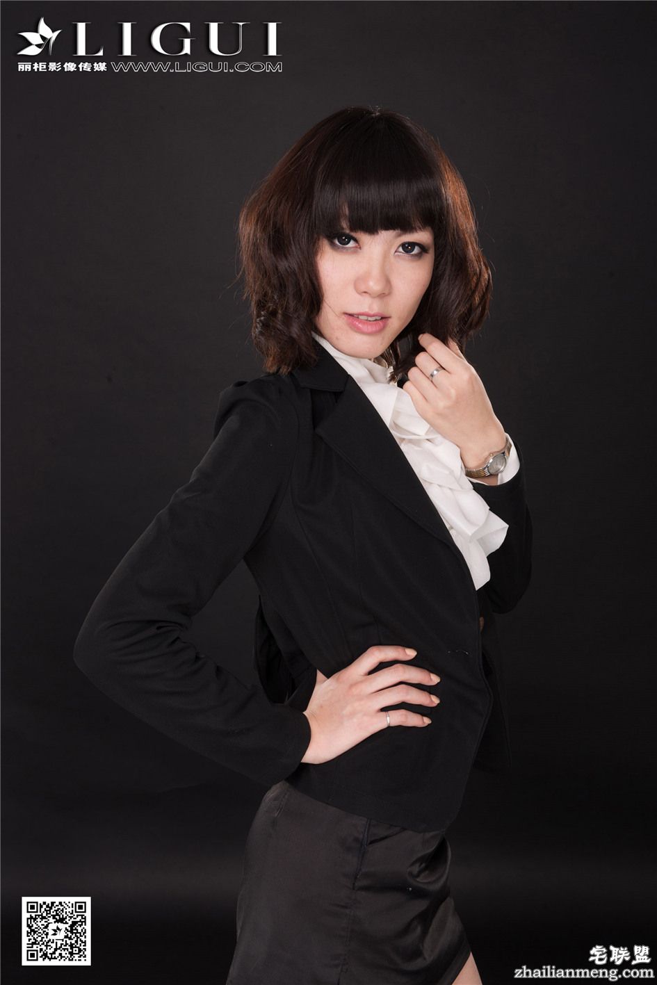 [丽柜] 丝袜白领ol乐乐棚拍高清写真图片 第258期第9张