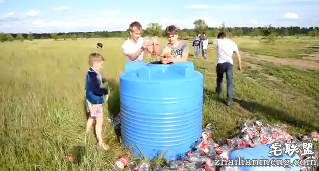 当可乐遇到薄荷糖，你一定想象不到有多震撼！