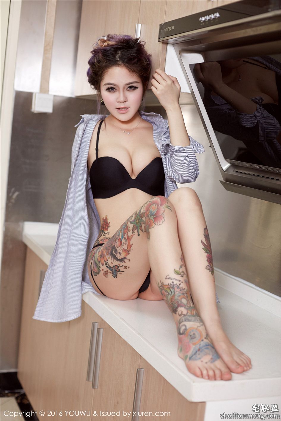 [尤物馆] 性感妖艳美女美贤子非主流刺青居家诱惑图片 VOL.008第7张