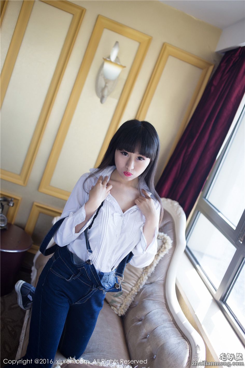 [秀人网] 漂亮小美女月音瞳吐舌头爆乳私房<a href=https://www.zhailm.com/e/tags/?tagname=%E6%80%A7%E6%84%9F%E5%86%99%E7%9C%9F target=_blank class=infotextkey>性感写真</a> 第447期第2张