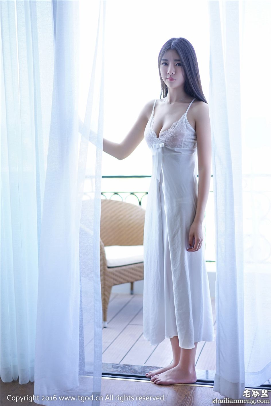 [推女神] 极品美女可乐Vicky越南芽庄酥胸写真第五刊 第364期第10张