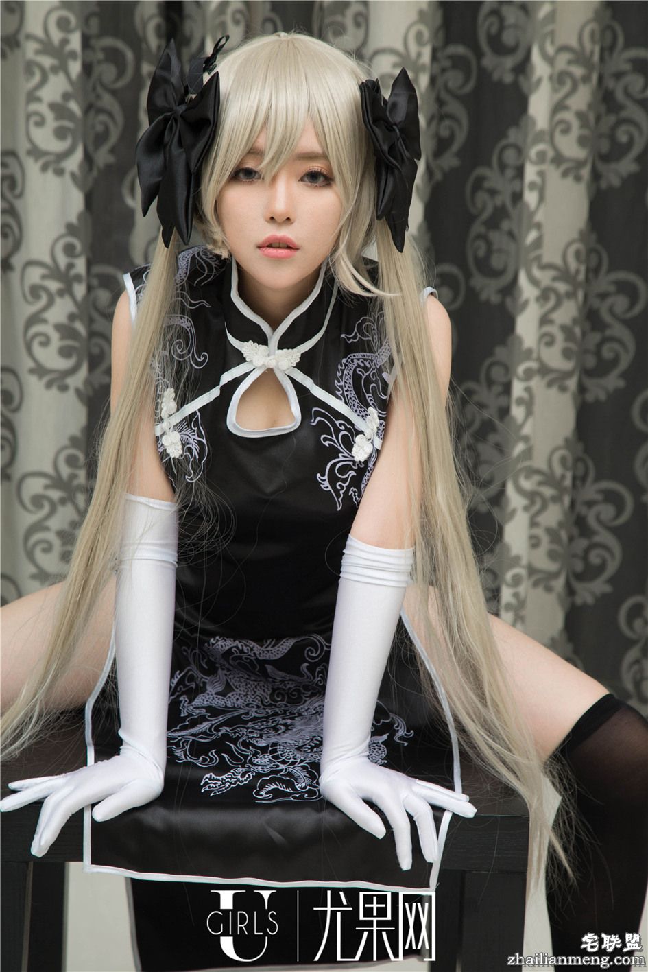 [尤果网] 可爱90后美女素衣Liacosplay服装秀图片 第378期第5张