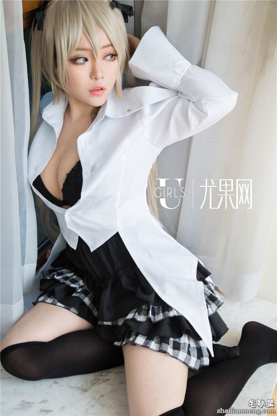 [尤果网] 可爱90后美女素衣Liacosplay服装秀图片 第378期第14张