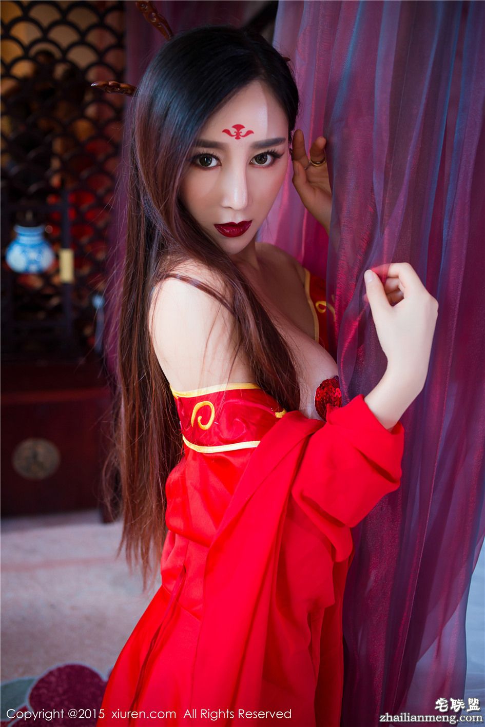 [秀人网] 妖艳古装美女邹晶晶白皙美乳绝色人体艺术照 第459期第15张