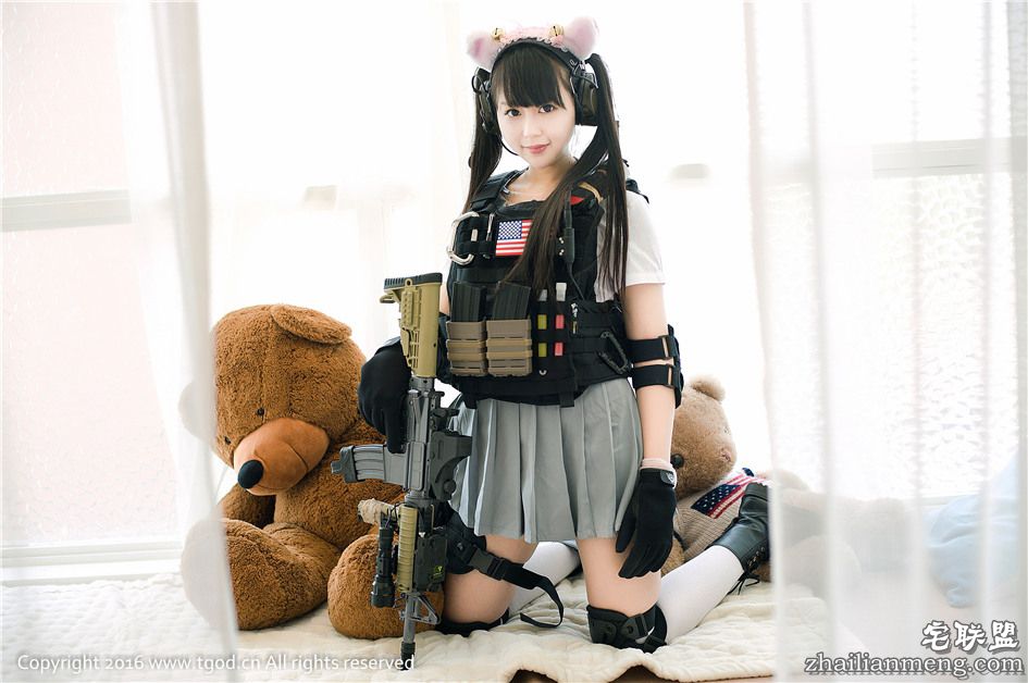 [推女神] 可爱萝莉美女伊伊Evacosplay装扮高清写真 第388期第17张