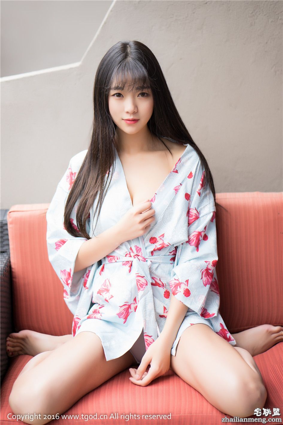 [推女神] 纯洁长发美女可乐Vicky大理旅拍第二刊 第389期第2张