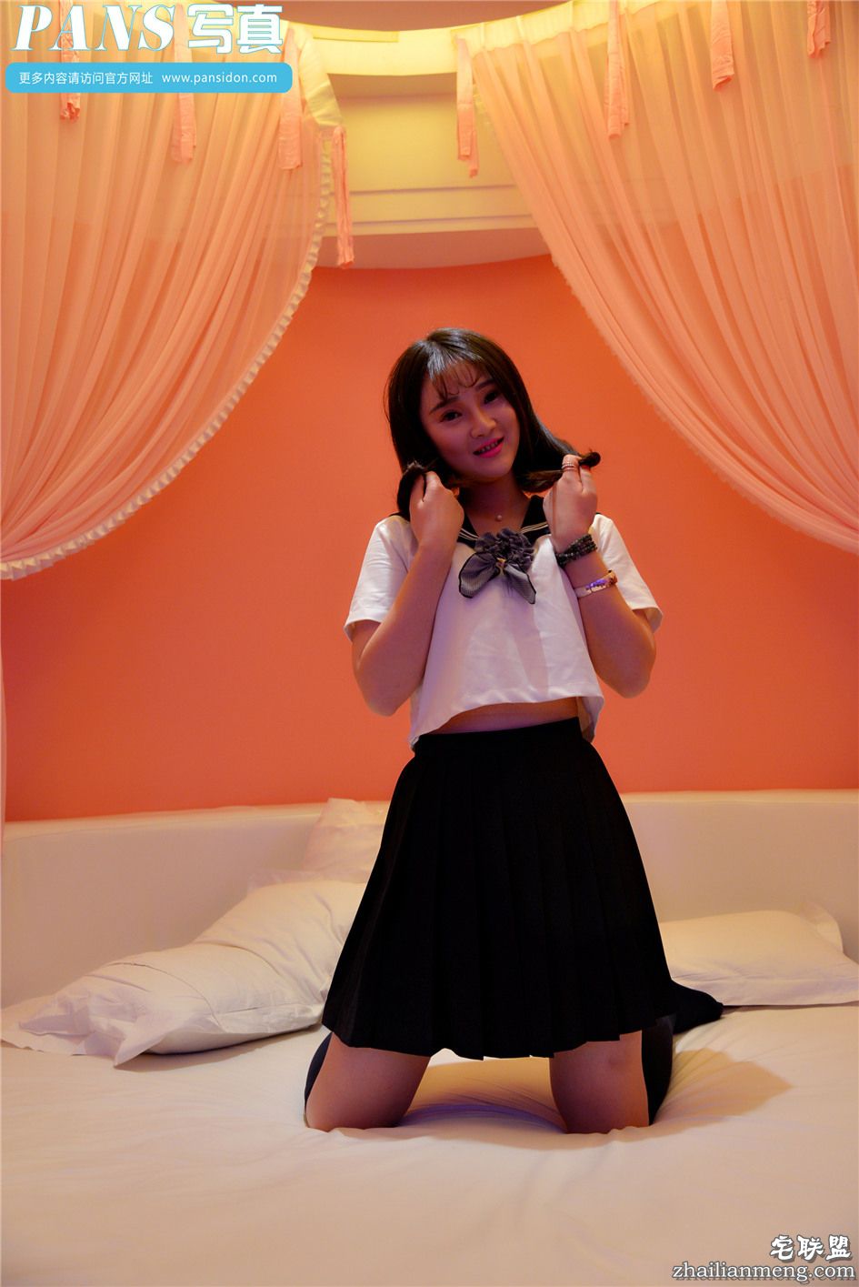[PANS] 黑短裙学生妹水水甜美私房照 第583期第6张