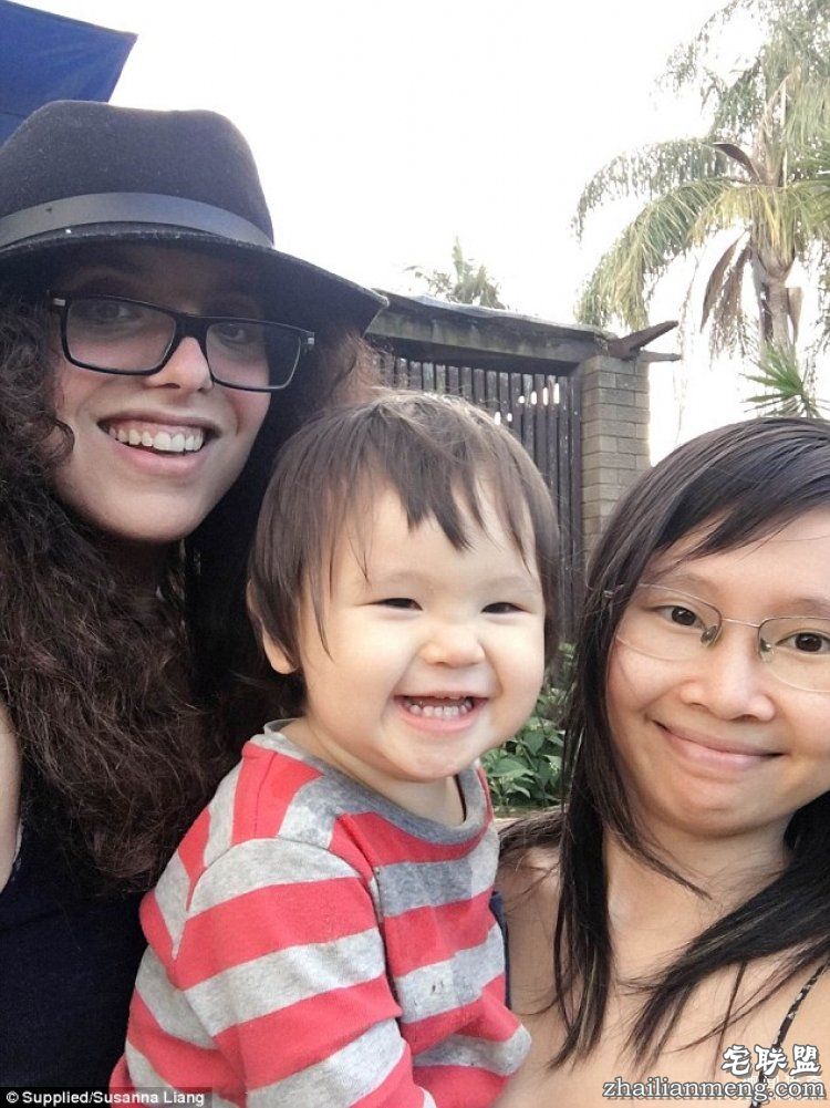 相恋结婚9年后，我的丈夫变成了我的妻子