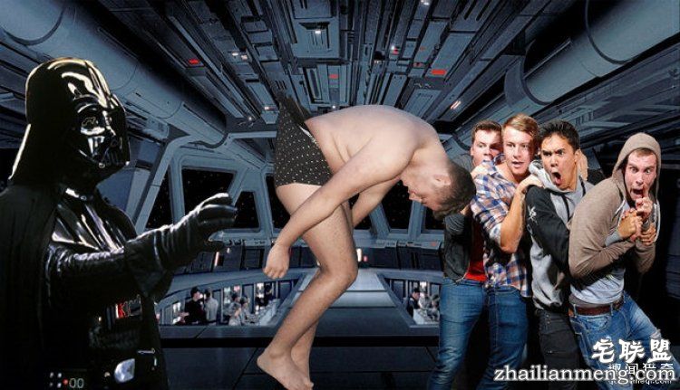 他醉酒照被传到网上后，又被神奇的网友玩坏了