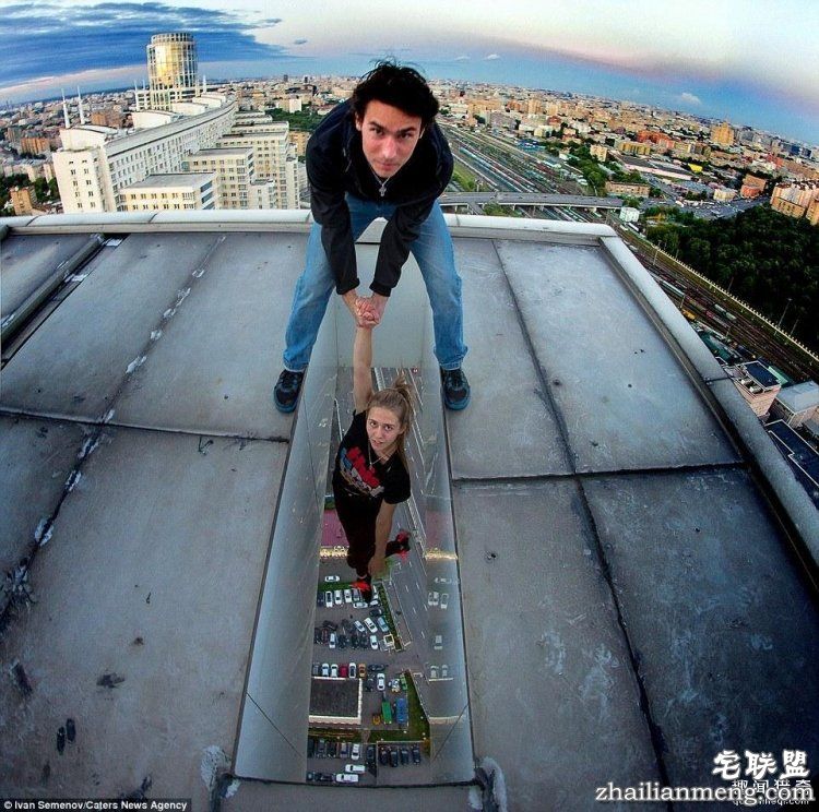 就是想红！所以印度人才拼命开挂自拍晒照