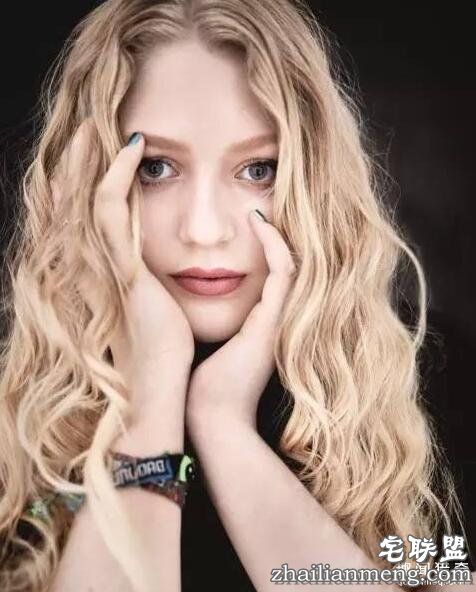 <a href=https://www.zhailm.com/e/tags/?tagname=%E7%BE%8E%E5%A5%B3 target=_blank class=infotextkey>美女</a>