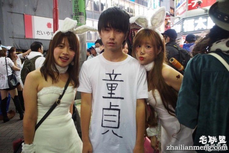 日大生穿童贞T恤欲破处咋回事？我们扒了扒他的推特日常