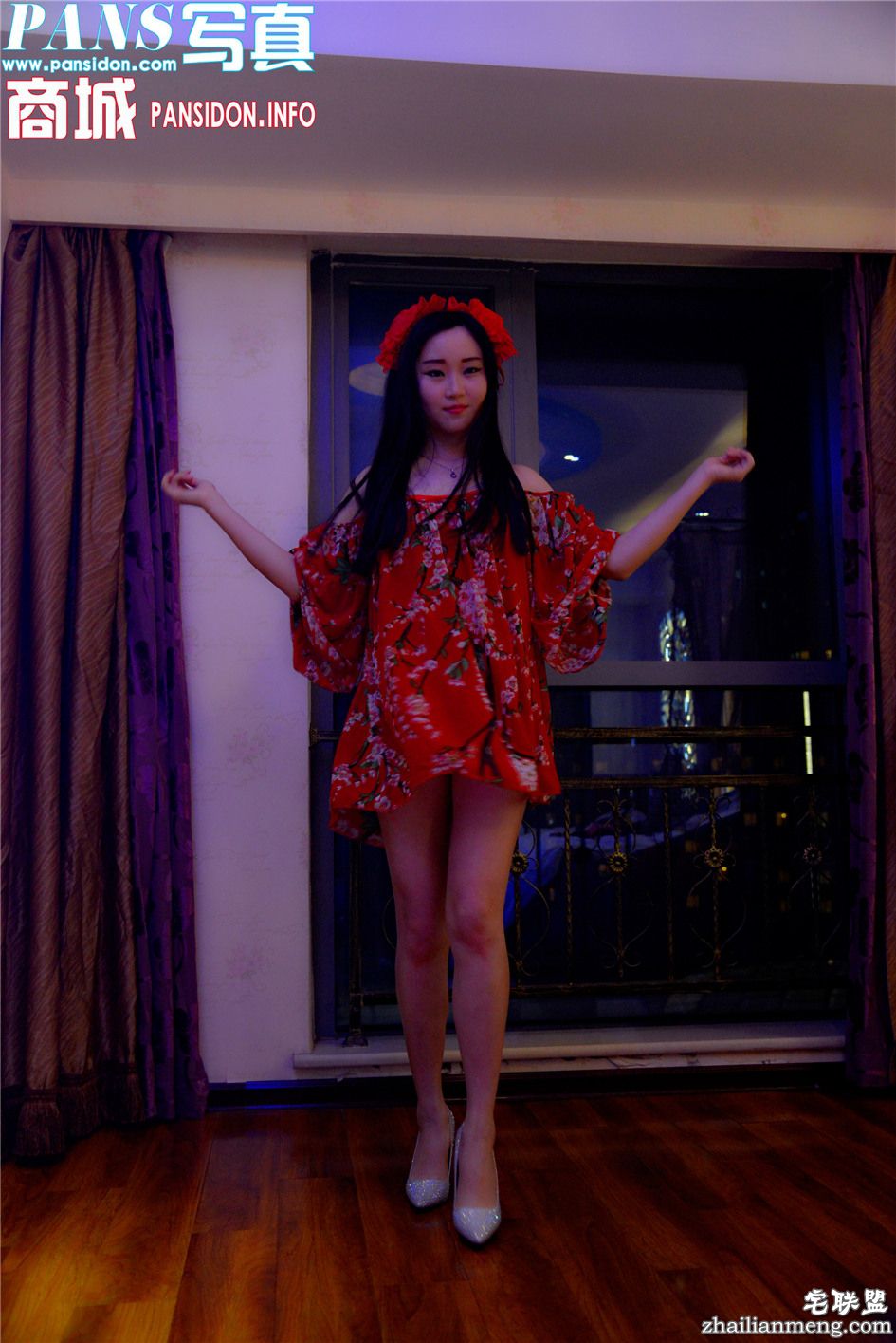 [PANS] 漂亮红衣美女小鱼香艳写真 第616期第5张