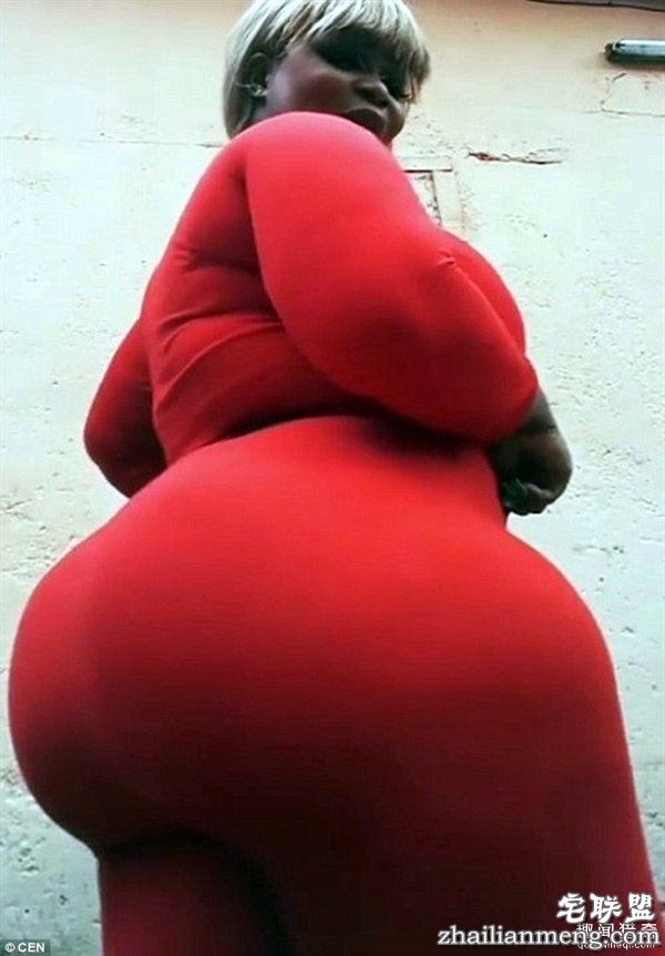 不忍直视！西非女子因巨臀网络爆红 太夸张…