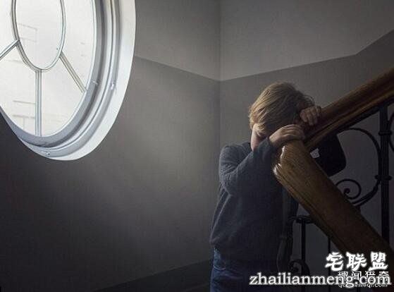 协助兽父「性侵子女」的继母，法庭上说「那是我人生中最快乐的时光...」