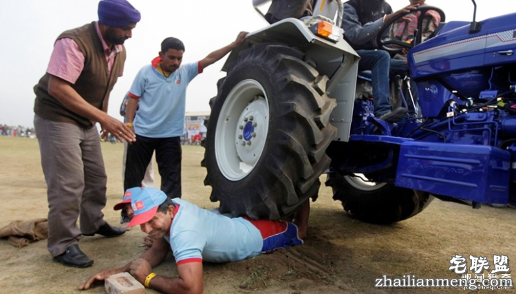 就是想红！所以印度人才拼命开挂自拍晒照