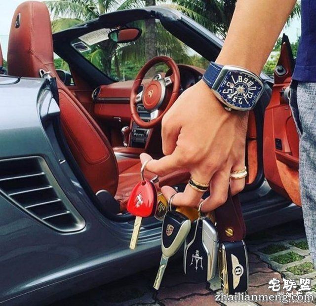 那些年刺痛我们双眼的炫富行为 IG上的各国炫富狂潮