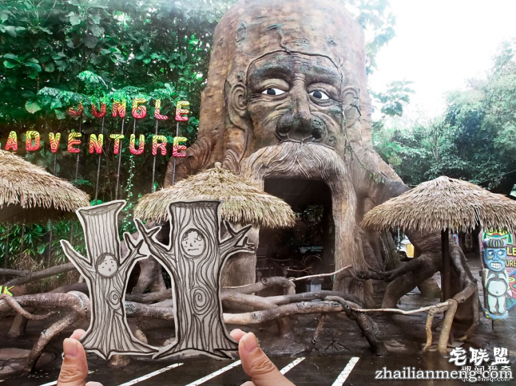 另类旅行照，带着漫画去旅行！