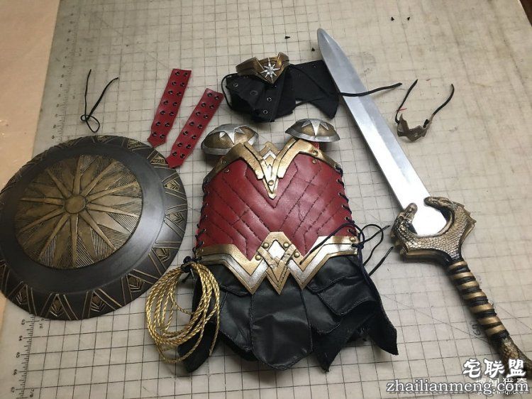 3岁女儿过生日，摄影师爸爸花1万块拍成了大片